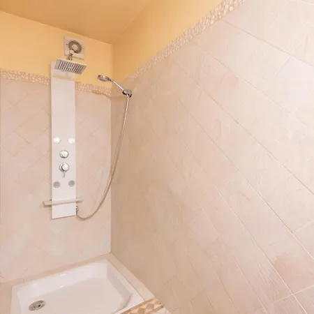 度假居 Baupeillas